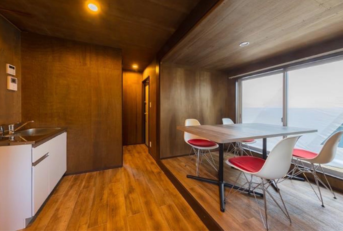 トレーラーハウス